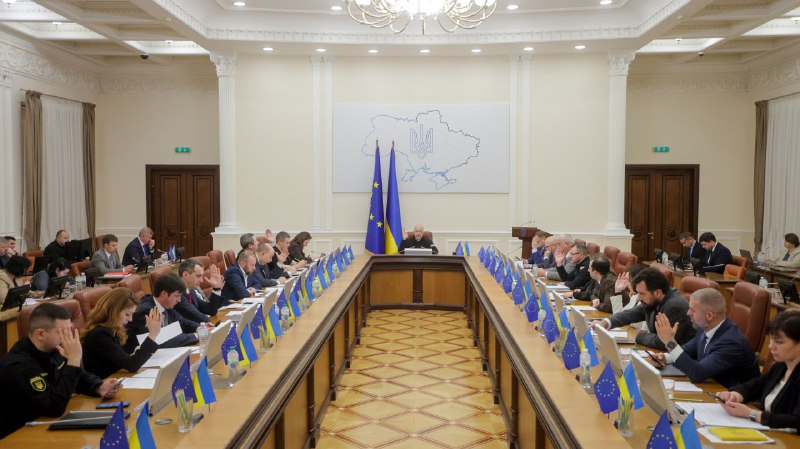 🚆 Стабільність залізничних перевезень є важливим елементом національної безпеки та оборони країни. 🚆 Стабільність залізничних перевезень є важливим елементом національної безпеки та оборони країни.