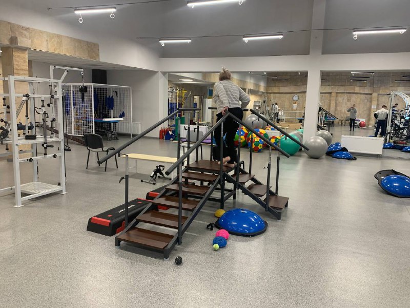 ✊👨⚕️Понад 100 людей змогли пройти реабілітацію у медхабі "ЯМаріуполь ✊👨⚕️Понад 100 людей змогли пройти реабілітацію у медхабі "ЯМаріуполь