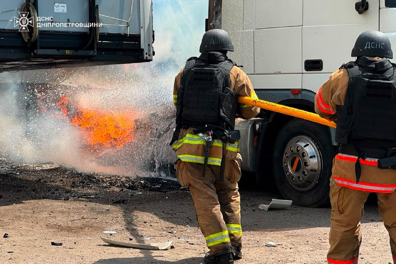 #Дніпропетровщина: 1 людина постраждала внаслідок російських обстрілів
У Павлограді пошкоджено об’єкти інфраструктури #Дніпропетровщина: 1 людина постраждала внаслідок російських обстрілів
У Павлограді пошкоджено об’єкти інфраструктури