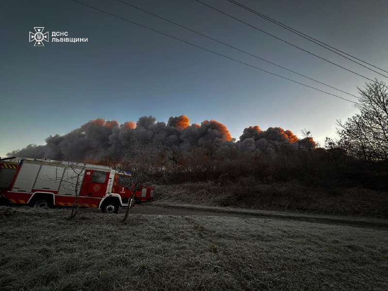 У багатьох наших регіонах зараз триває ліквідація наслідків російської атаки У багатьох наших регіонах зараз триває ліквідація наслідків російської атаки