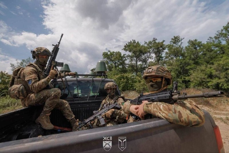 Головне на Луганщині за добу
📌Обстріли населених пунктів і укріплень українських оборонців на Луганщині... Головне на Луганщині за добу
📌Обстріли населених пунктів і укріплень українських оборонців на Луганщині...