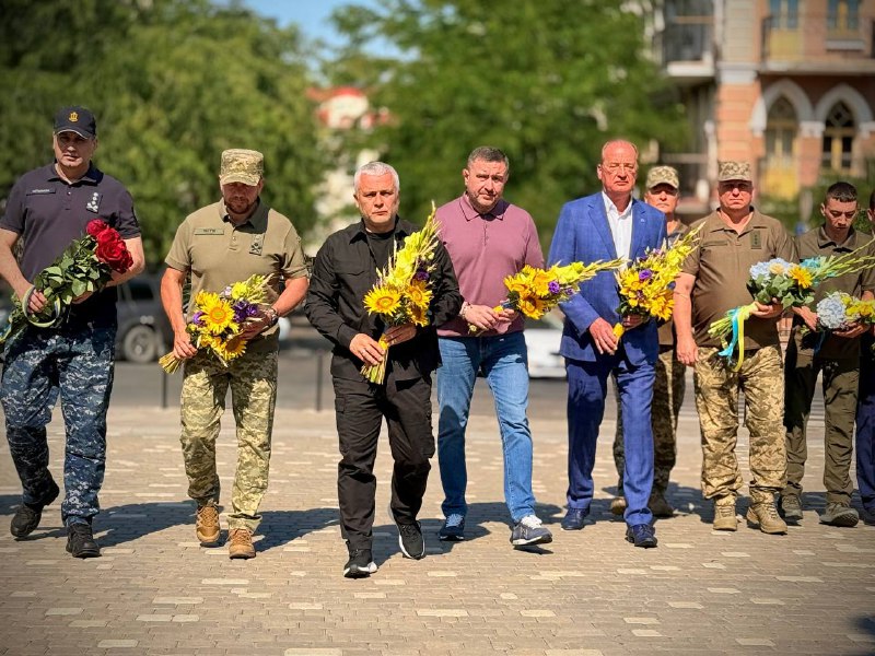 ⚜️ Пройшовши купу випробувань: війн, голоду, репресій - українці ніколи не здавалися ⚜️ Пройшовши купу випробувань: війн, голоду, репресій - українці ніколи не здавалися