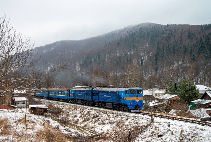 До України дійшов циклон, який рухатиметься насамперед через Чернівецьку та Івано-Франківську області До України дійшов циклон, який рухатиметься насамперед через Чернівецьку та Івано-Франківську області