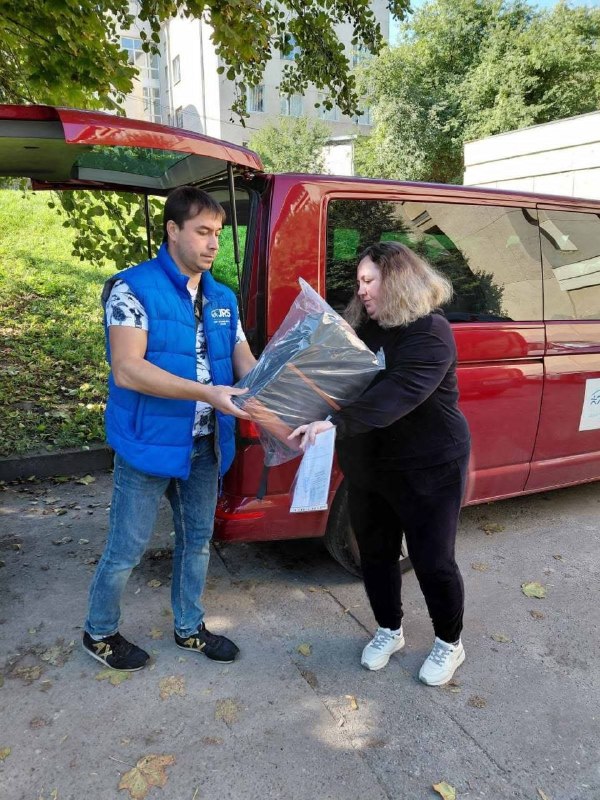 Координаційний центр «Вільні разом» у Львові продовжує системну підтримку переселенців із Херсонщини. Координаційний центр «Вільні разом» у Львові продовжує системну підтримку переселенців із Херсонщини.