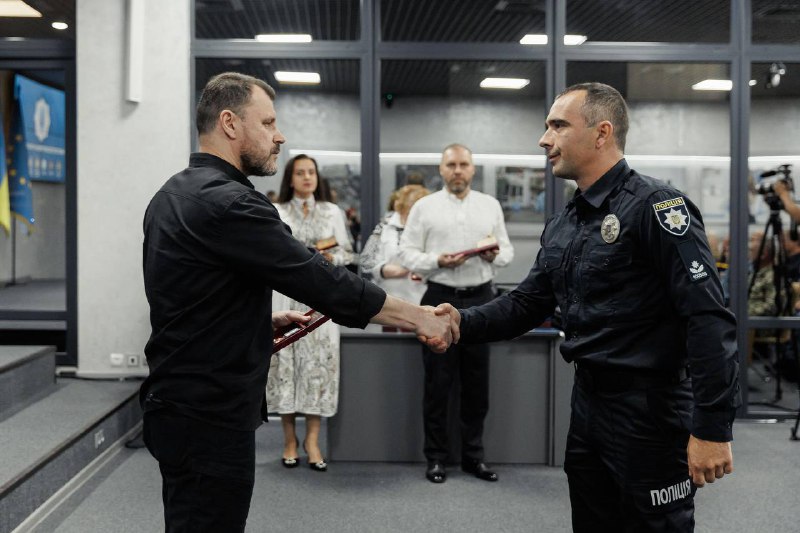 🇺🇦Міністр внутрішніх справ України Ігор Клименко відзначив військовослужбовців НГУ та ДПСУ 🇺🇦Міністр внутрішніх справ України Ігор Клименко відзначив військовослужбовців НГУ та ДПСУ