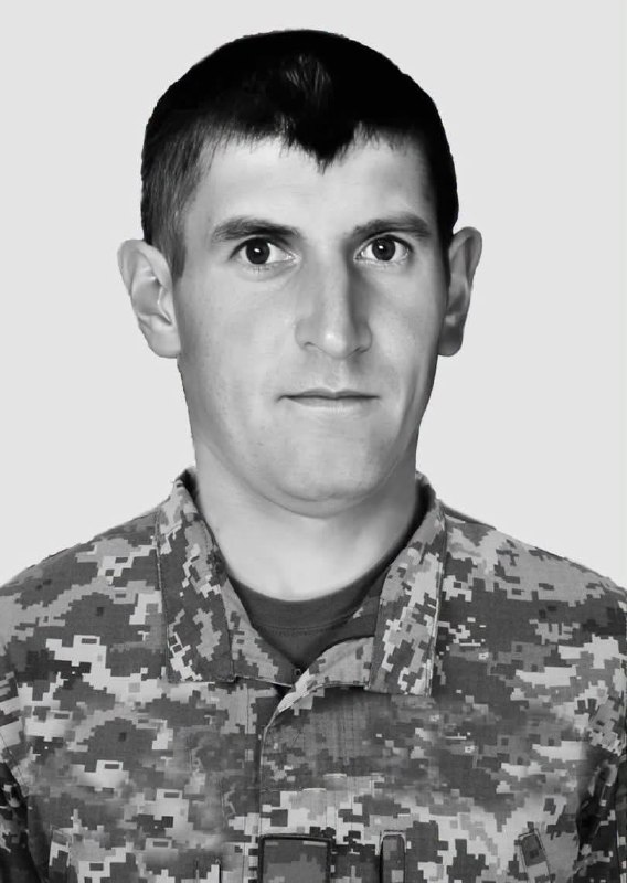 Щоденно о 9 годині – загальнонаціональна хвилина мовчання. Зупиніться, де б ви не були Щоденно о 9 годині – загальнонаціональна хвилина мовчання. Зупиніться, де б ви не були