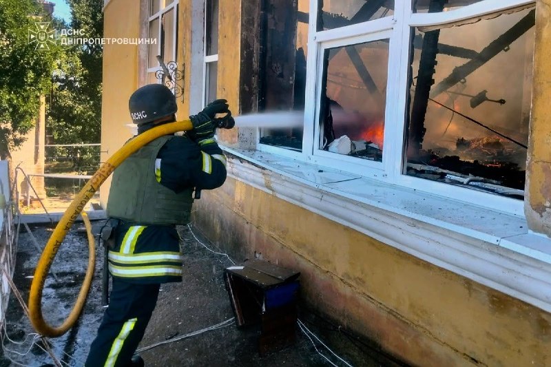 #Дніпропетровщина: 4 людей постраждали внаслідок російських обстрілів
Протягом дня російські війська майже 60 разів атакували область #Дніпропетровщина: 4 людей постраждали внаслідок російських обстрілів
Протягом дня російські війська майже 60 разів атакували область