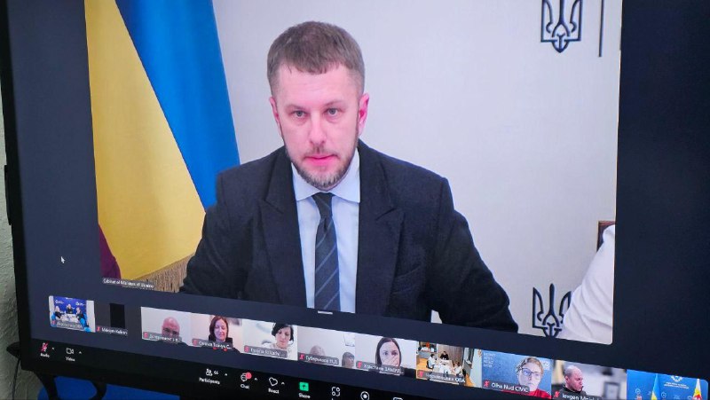 Заступник начальника Херсонської ОВА Євгеній Ігнатенко взяв участь у черговому засіданні Координаційного... Заступник начальника Херсонської ОВА Євгеній Ігнатенко взяв участь у черговому засіданні Координаційного...