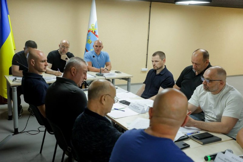 Провели нараду з керівництвом Миколаївської області та очільниками енергетичних підприємств щодо підготовки до осінньо-зимового періоду. Провели нараду з керівництвом Миколаївської області та очільниками енергетичних підприємств щодо підготовки до осінньо-зимового періоду.