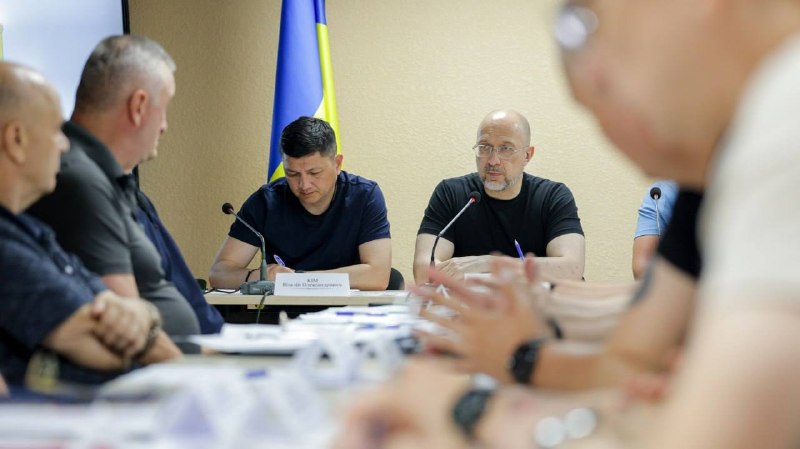Провели нараду з керівництвом Миколаївської області та очільниками енергетичних підприємств щодо підготовки до осінньо-зимового періоду. Провели нараду з керівництвом Миколаївської області та очільниками енергетичних підприємств щодо підготовки до осінньо-зимового періоду.