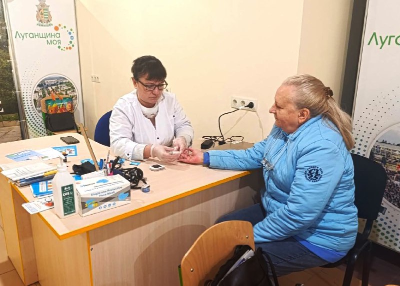 Медицина без адреси: як працює рубіжанська первинка у різних містах України
Кінець року і перші дні січня для більшості асоціюються з паузою Медицина без адреси: як працює рубіжанська первинка у різних містах України
Кінець року і перші дні січня для більшості асоціюються з паузою