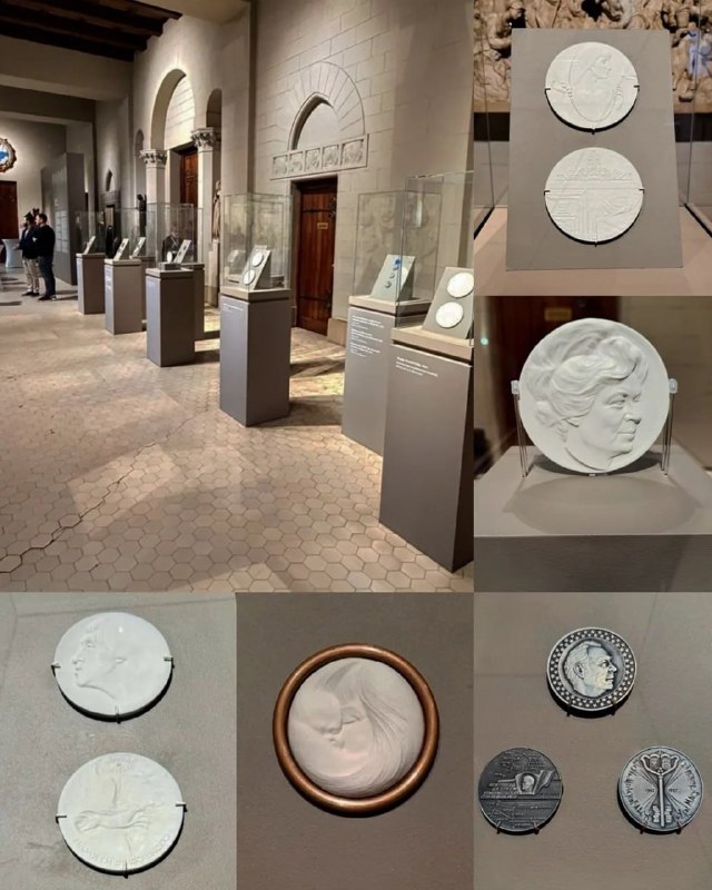 ❗️У Москві організували виставку медалей Юхима Харабета. Його музей в Маріуполі росіяни знищили ❗️У Москві організували виставку медалей Юхима Харабета. Його музей в Маріуполі росіяни знищили