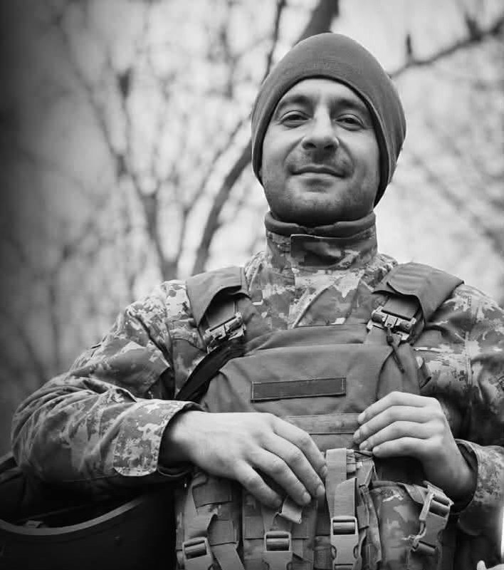 Щоденно о 9 годині – загальнонаціональна хвилина мовчання. Зупиніться, де б ви не були Щоденно о 9 годині – загальнонаціональна хвилина мовчання. Зупиніться, де б ви не були