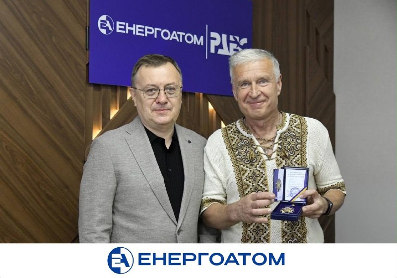 🏡⚡️ Павло Ковтонюк відвідав РАЕС: у фокусі – безпека, ремонтна кампанія та розвиток станції 🏡⚡️ Павло Ковтонюк відвідав РАЕС: у фокусі – безпека, ремонтна кампанія та розвиток станції