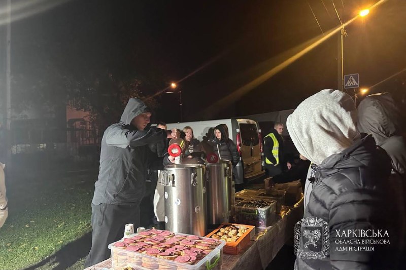 ➡️ Продовжуємо усувати наслідки російських атак на Харківщині
Спільно з екстреними службами ➡️ Продовжуємо усувати наслідки російських атак на Харківщині
Спільно з екстреними службами