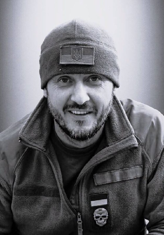 Щоденно о 9 годині – загальнонаціональна хвилина мовчання. Зупиніться, де б ви не були Щоденно о 9 годині – загальнонаціональна хвилина мовчання. Зупиніться, де б ви не були