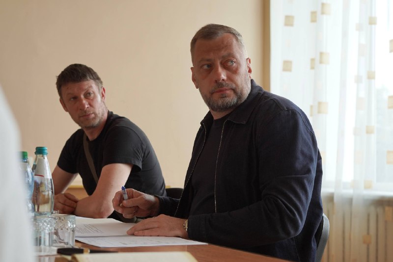 Сьогодні працюю в Корюківці. Міста і села цього району часто стають мішенями для російських дронів Сьогодні працюю в Корюківці. Міста і села цього району часто стають мішенями для російських дронів