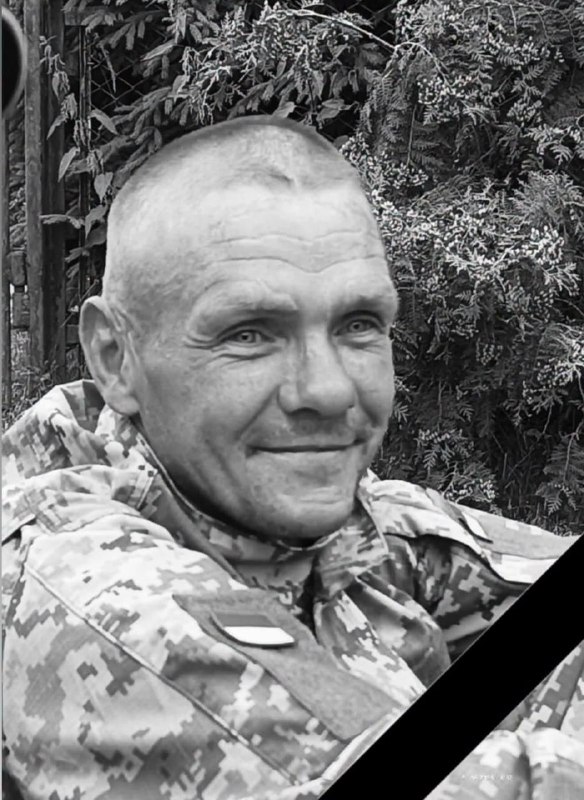 Щоденно о 9 годині – загальнонаціональна хвилина мовчання. Зупиніться, де б ви не були Щоденно о 9 годині – загальнонаціональна хвилина мовчання. Зупиніться, де б ви не були