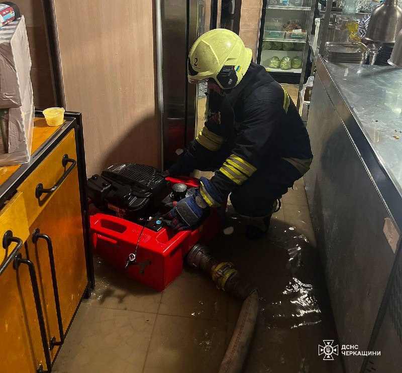 120 разів залучалися рятувальники Кіровоградщини до ліквідації наслідків підтоплень у регіоні на ранок 16 лютого 120 разів залучалися рятувальники Кіровоградщини до ліквідації наслідків підтоплень у регіоні на ранок 16 лютого