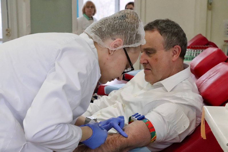 Провів зустріч із Надзвичайним і Повноважним Послом Королівства Бельгія в Україні Люком Якобсом Провів зустріч із Надзвичайним і Повноважним Послом Королівства Бельгія в Україні Люком Якобсом