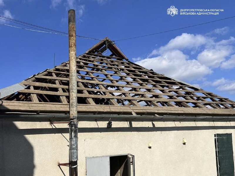 Дніпропетровщина
4 жовтня
18:30
Загинула одна людина. Ще четверо дістали поранень Дніпропетровщина
4 жовтня
18:30
Загинула одна людина. Ще четверо дістали поранень