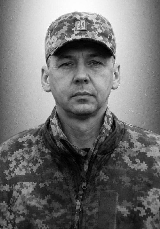 Щоденно о 9 годині – загальнонаціональна хвилина мовчання. Зупиніться, де б ви не були Щоденно о 9 годині – загальнонаціональна хвилина мовчання. Зупиніться, де б ви не були