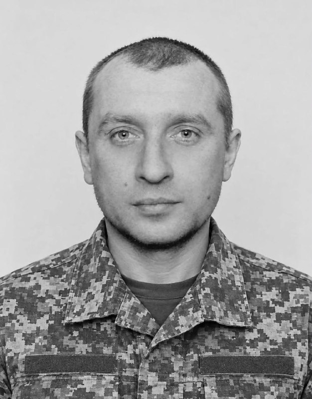 Щоденно о 9 годині – загальнонаціональна хвилина мовчання. Зупиніться, де б ви не були Щоденно о 9 годині – загальнонаціональна хвилина мовчання. Зупиніться, де б ви не були