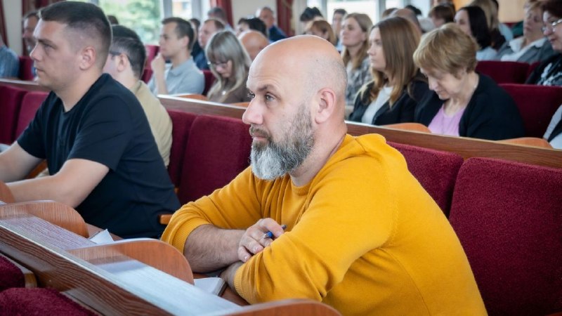 На Житомирщині стартував другий етап експрес-навчання для громад під патронатом Офісу місцевих та регіональних влад при Президентові України На Житомирщині стартував другий етап експрес-навчання для громад під патронатом Офісу місцевих та регіональних влад при Президентові України