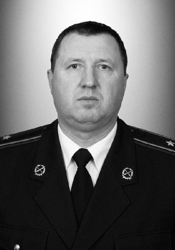 Щоденно о 9 годині – загальнонаціональна хвилина мовчання. Зупиніться, де б ви не були Щоденно о 9 годині – загальнонаціональна хвилина мовчання. Зупиніться, де б ви не були