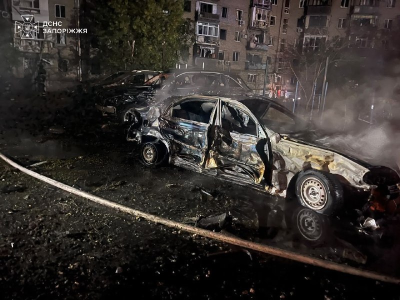 ❗Вранці російські війська завдали масованих авіаударів по Запоріжжю!
Попередньо, загинув 50-річний чоловік ❗Вранці російські війська завдали масованих авіаударів по Запоріжжю!
Попередньо, загинув 50-річний чоловік