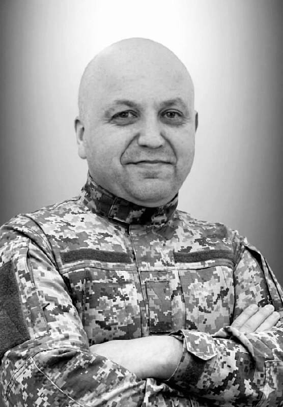 Щоденно о 9 годині – загальнонаціональна хвилина мовчання. Зупиніться, де б ви не були Щоденно о 9 годині – загальнонаціональна хвилина мовчання. Зупиніться, де б ви не були