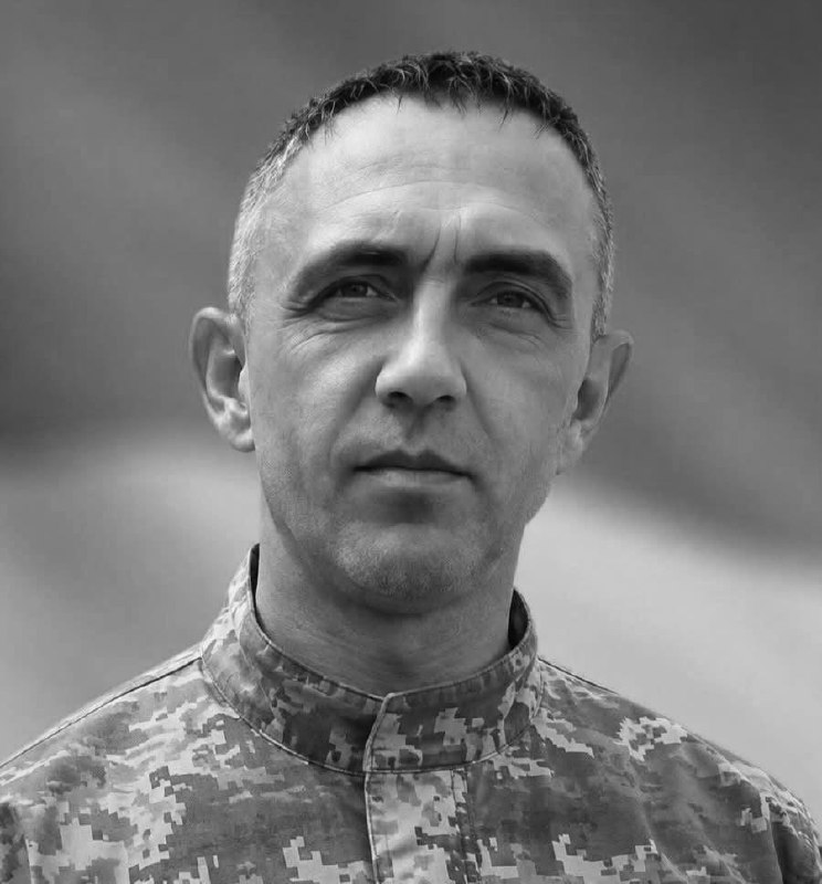 Щоденно о 9 годині – загальнонаціональна хвилина мовчання. Зупиніться, де б ви не були Щоденно о 9 годині – загальнонаціональна хвилина мовчання. Зупиніться, де б ви не були