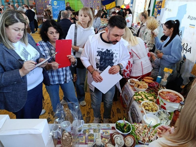 У Калинівській громаді вдруге відбувся культурно-гастрономічний захід «Смакуємо у рідному селі»🇺🇦 У Калинівській громаді вдруге відбувся культурно-гастрономічний захід «Смакуємо у рідному селі»🇺🇦