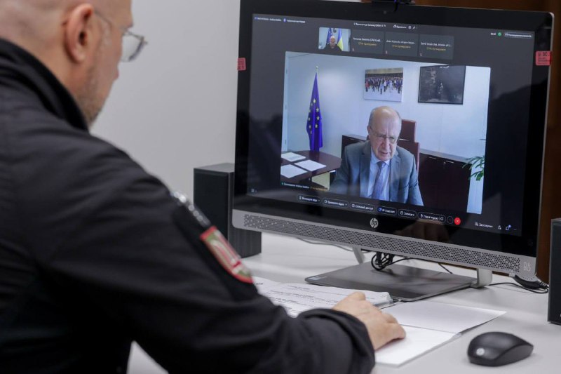 🇺🇦🇪🇺 Змістовна розмова з Єврокомісаром з питань оборони та космосу Андрюсом Кубілюсом. 🇺🇦🇪🇺 Змістовна розмова з Єврокомісаром з питань оборони та космосу Андрюсом Кубілюсом.