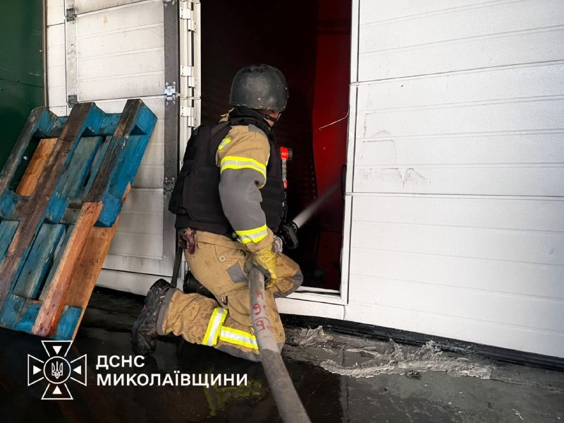 Учора та сьогодні зранку росіяни атакували Миколаївщину: під ударами опинилася цивільна та енергетична інфраструктура! Учора та сьогодні зранку росіяни атакували Миколаївщину: під ударами опинилася цивільна та енергетична інфраструктура!