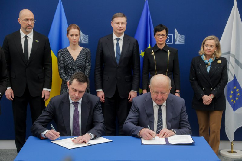 🇺🇦🇪🇺 Україна посилює співпрацю з ЄС у сферах космосу та медицини. Відповідні угоди були підписані у Брюсселі. 🇺🇦🇪🇺 Україна посилює співпрацю з ЄС у сферах космосу та медицини. Відповідні угоди були підписані у Брюсселі.