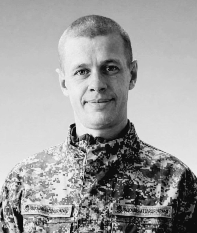 Щоденно о 9 годині – загальнонаціональна хвилина мовчання. Зупиніться, де б ви не були Щоденно о 9 годині – загальнонаціональна хвилина мовчання. Зупиніться, де б ви не були