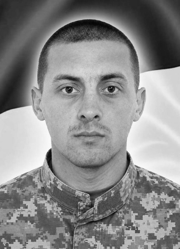 Щоденно о 9 годині – загальнонаціональна хвилина мовчання. Зупиніться, де б ви не були Щоденно о 9 годині – загальнонаціональна хвилина мовчання. Зупиніться, де б ви не були