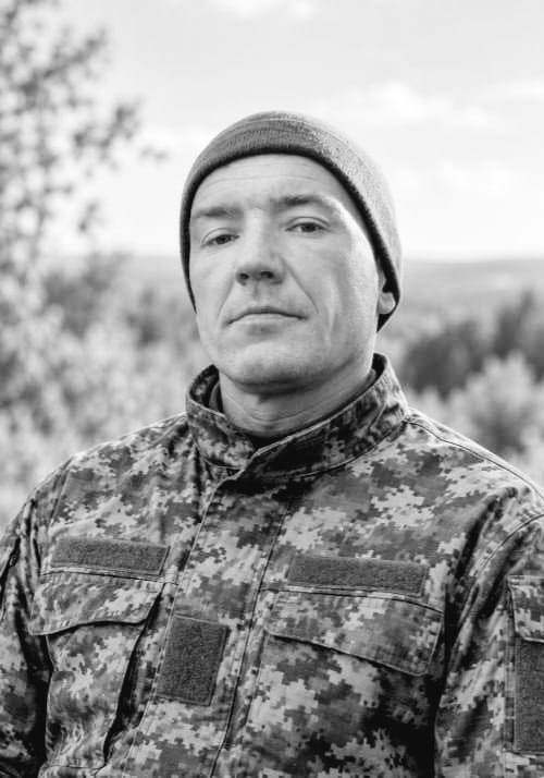Щоденно о 9 годині – загальнонаціональна хвилина мовчання. Зупиніться, де б ви не були Щоденно о 9 годині – загальнонаціональна хвилина мовчання. Зупиніться, де б ви не були