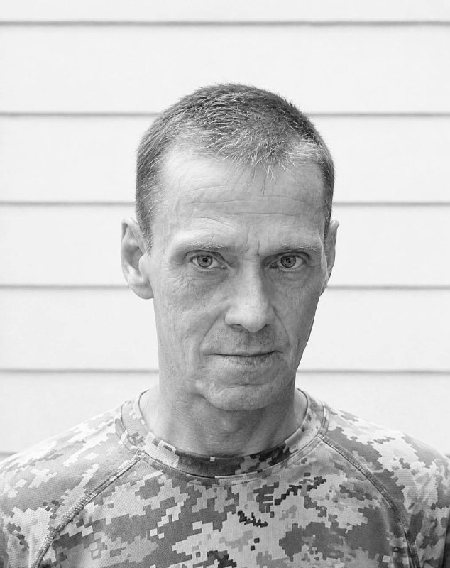 Щоденно о 9 годині – загальнонаціональна хвилина мовчання. Зупиніться, де б ви не були Щоденно о 9 годині – загальнонаціональна хвилина мовчання. Зупиніться, де б ви не були