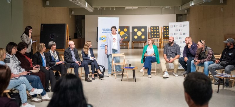 🇺🇦 Майже 26 тисяч заяв подали маріупольці до міжнародного Реєстру збитків 🇺🇦 Майже 26 тисяч заяв подали маріупольці до міжнародного Реєстру збитків