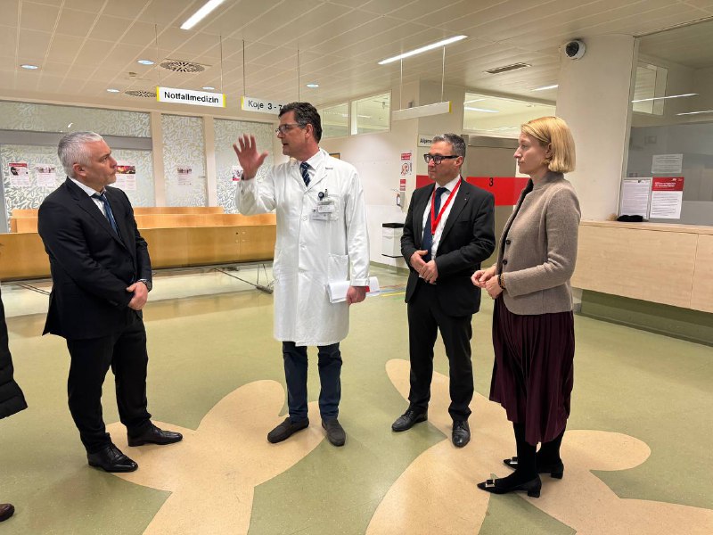 🏥Міжнародне партнерство у медицині: нові можливості для Одещини
Розвиток сфери охорони здоровʼя є одним з пріоритетних напрямків у регіоні 🏥Міжнародне партнерство у медицині: нові можливості для Одещини
Розвиток сфери охорони здоровʼя є одним з пріоритетних напрямків у регіоні