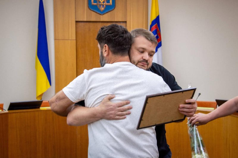 Одещина продовжує забезпечувати житлом наших Захисників
Сьогодні в Одеській обласній військовій адміністрації... Одещина продовжує забезпечувати житлом наших Захисників
Сьогодні в Одеській обласній військовій адміністрації...