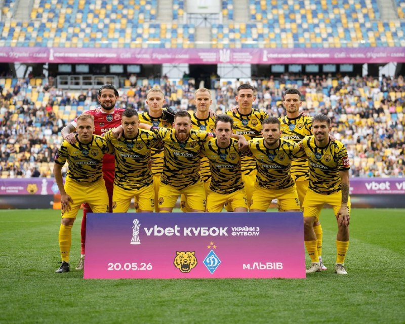 ⚽️Сьогодні у Львові ФК «Чернігів» грав на рівних із київським «Динамо».
Рахунок: 1:3
Хочу підтримати своїх ⚽️Сьогодні у Львові ФК «Чернігів» грав на рівних із київським «Динамо».
Рахунок: 1:3
Хочу підтримати своїх