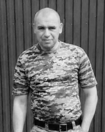 Щоденно о 9 годині – загальнонаціональна хвилина мовчання. Зупиніться, де б ви не були Щоденно о 9 годині – загальнонаціональна хвилина мовчання. Зупиніться, де б ви не були