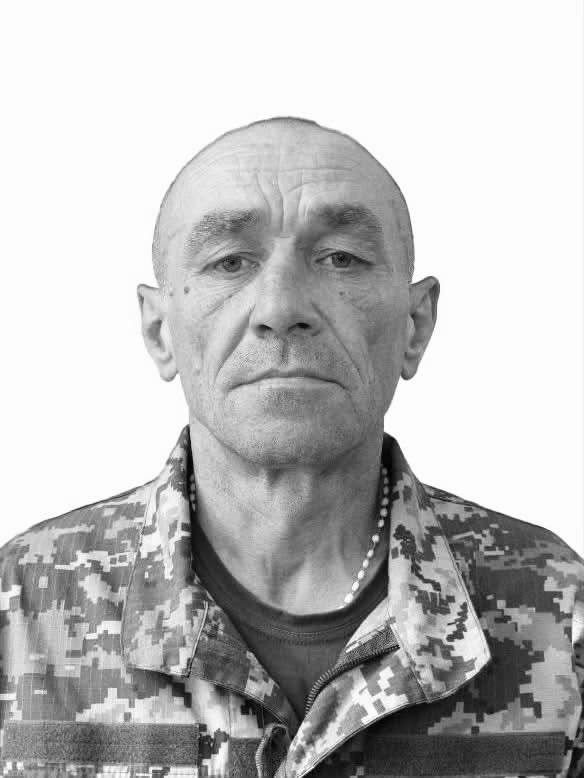 Щоденно о 9 годині – загальнонаціональна хвилина мовчання. Зупиніться, де б ви не були Щоденно о 9 годині – загальнонаціональна хвилина мовчання. Зупиніться, де б ви не були
