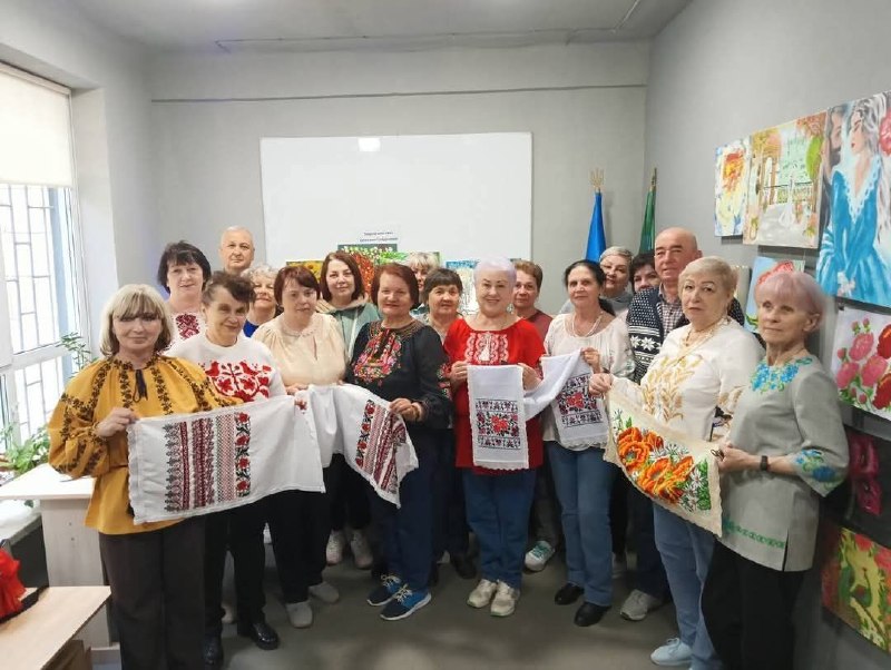 Новоайдарська громада: безбар’єрна культура як інструмент підтримки та інтеграції Новоайдарська громада: безбар’єрна культура як інструмент підтримки та інтеграції