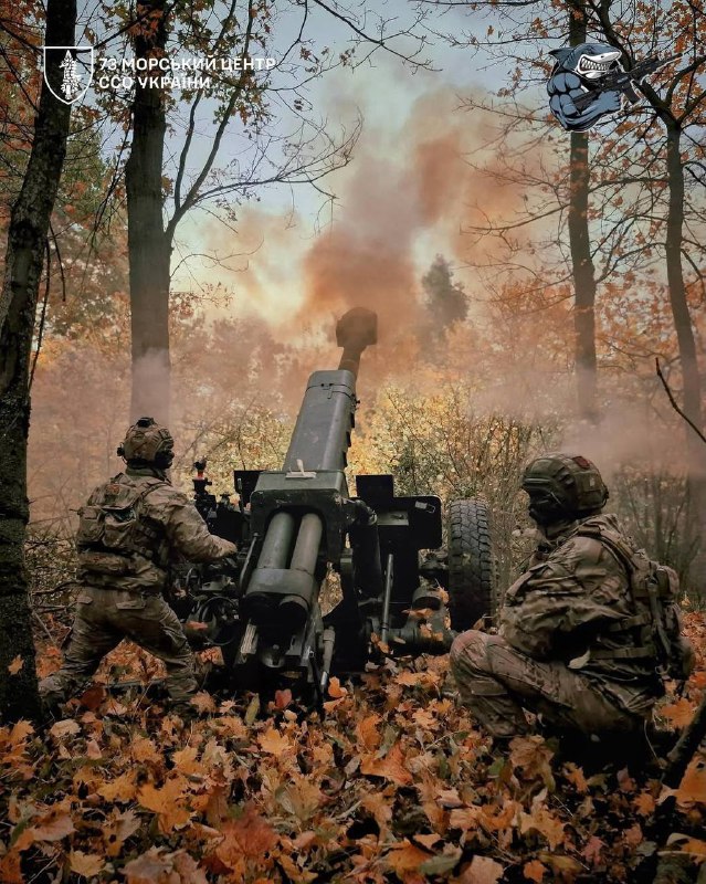 🔥ССО запалює: робота артилерійського розрахунку гармати Д-30 одного із загонів 🐺73-го морського центру ССО на північно-слобожанському напрямку. 🔥ССО запалює: робота артилерійського розрахунку гармати Д-30 одного із загонів 🐺73-го морського центру ССО на північно-слобожанському напрямку.