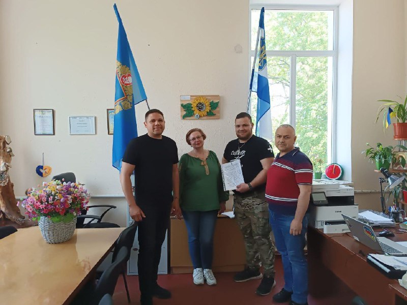 Парк села Хрещенівка передано під охорону Нововоронцовській адміністрації. Парк села Хрещенівка передано під охорону Нововоронцовській адміністрації.