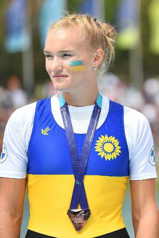 Катерина Дудченко - молода, амбітна і талановита українська спортсменка з академічного веслування Катерина Дудченко - молода, амбітна і талановита українська спортсменка з академічного веслування